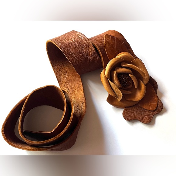 Handcrafted Artisan Leather Boho Women's Belt - Picture 7 of 13